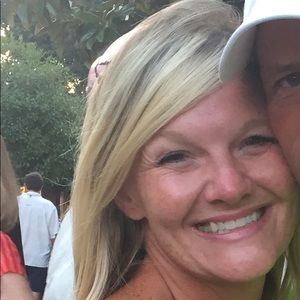 Meet your Posher, Stacy